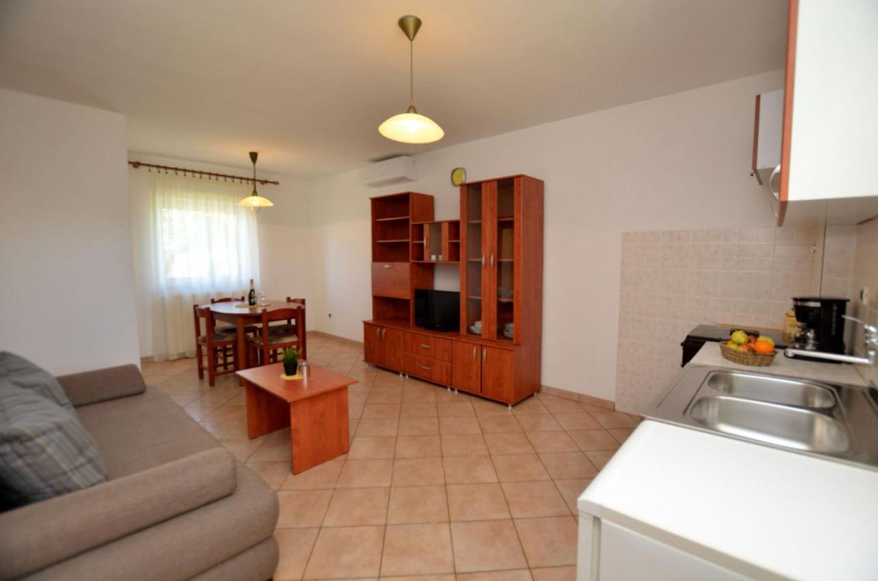 Apartments Mariano Baldaši Esterno foto